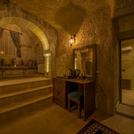 Luna Cave Hotel